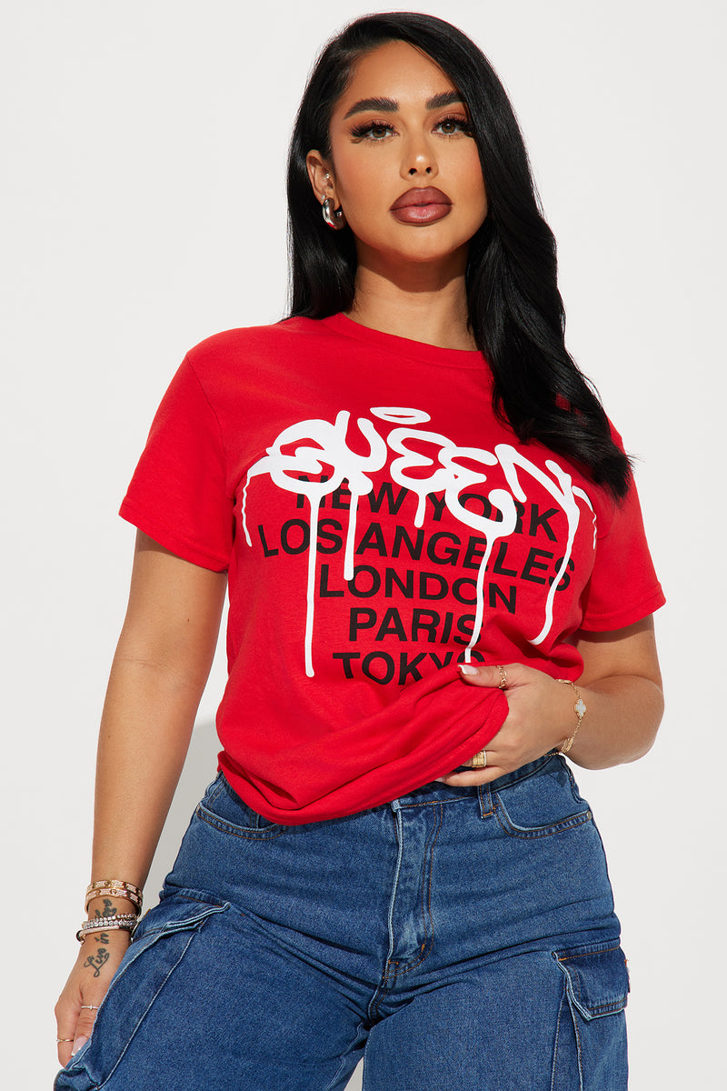Red graphic tee discount womens
