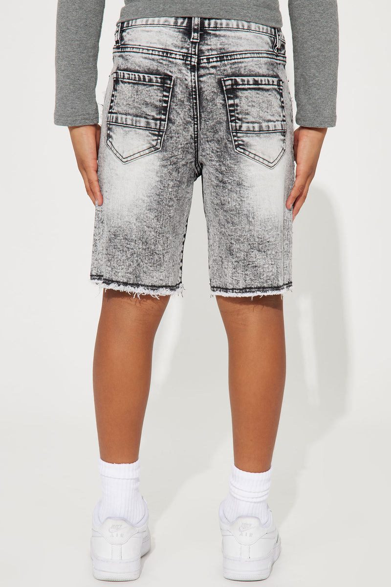 Fashion nova jeans sales short
