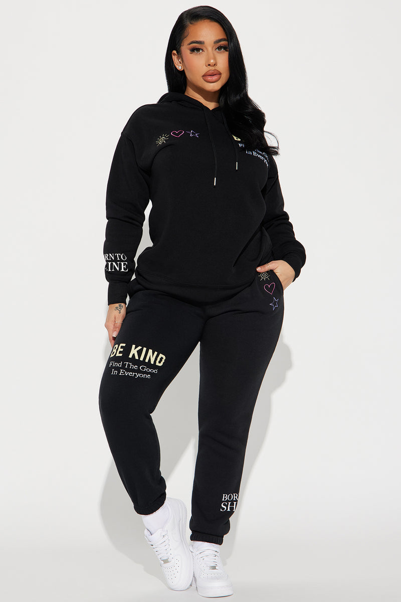 Fashion nova sales sweatpants set