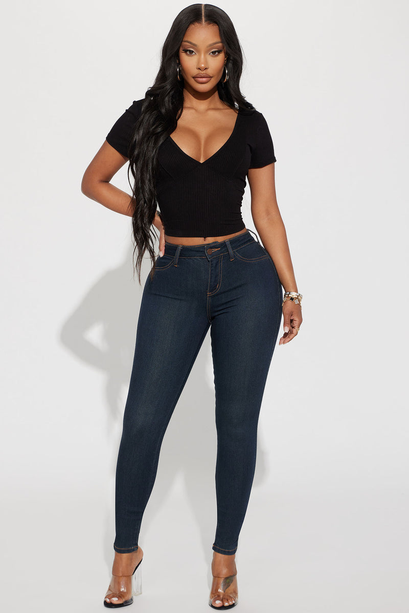 Women's Classic High Waist Skinny Jeans in Dark Denim Size 7 by Fashion Nova