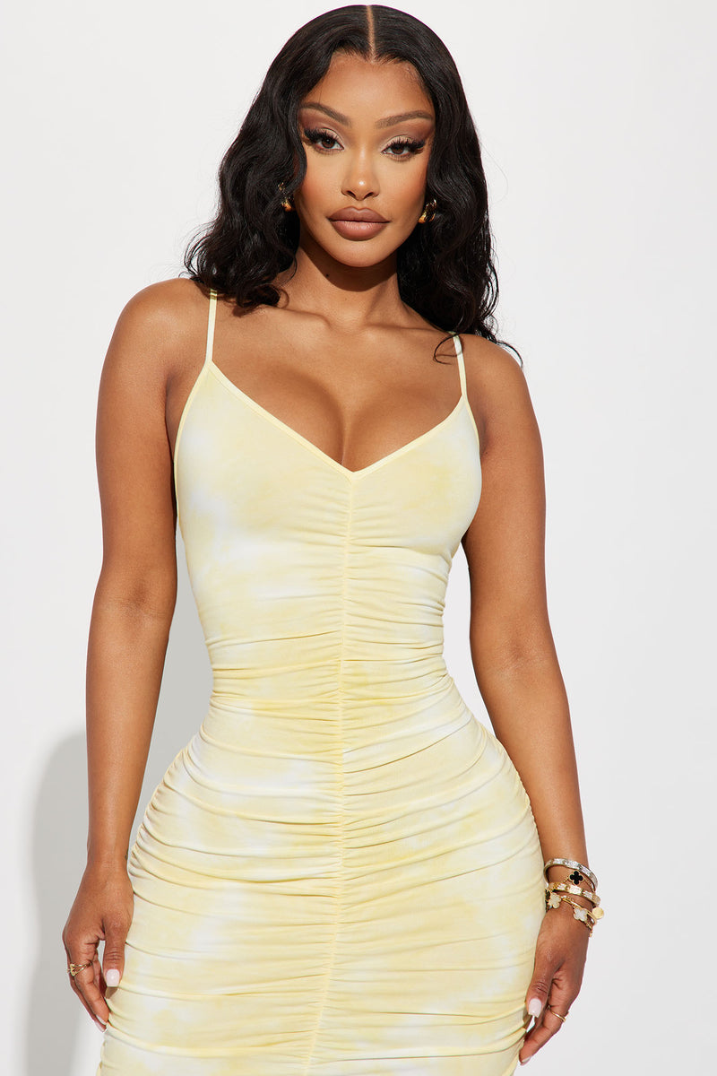 Fashion nova dresses hot sale yellow