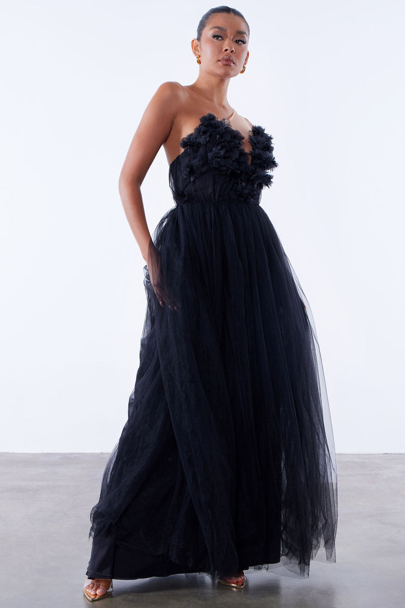 Fashion nova off the tulle sales gown
