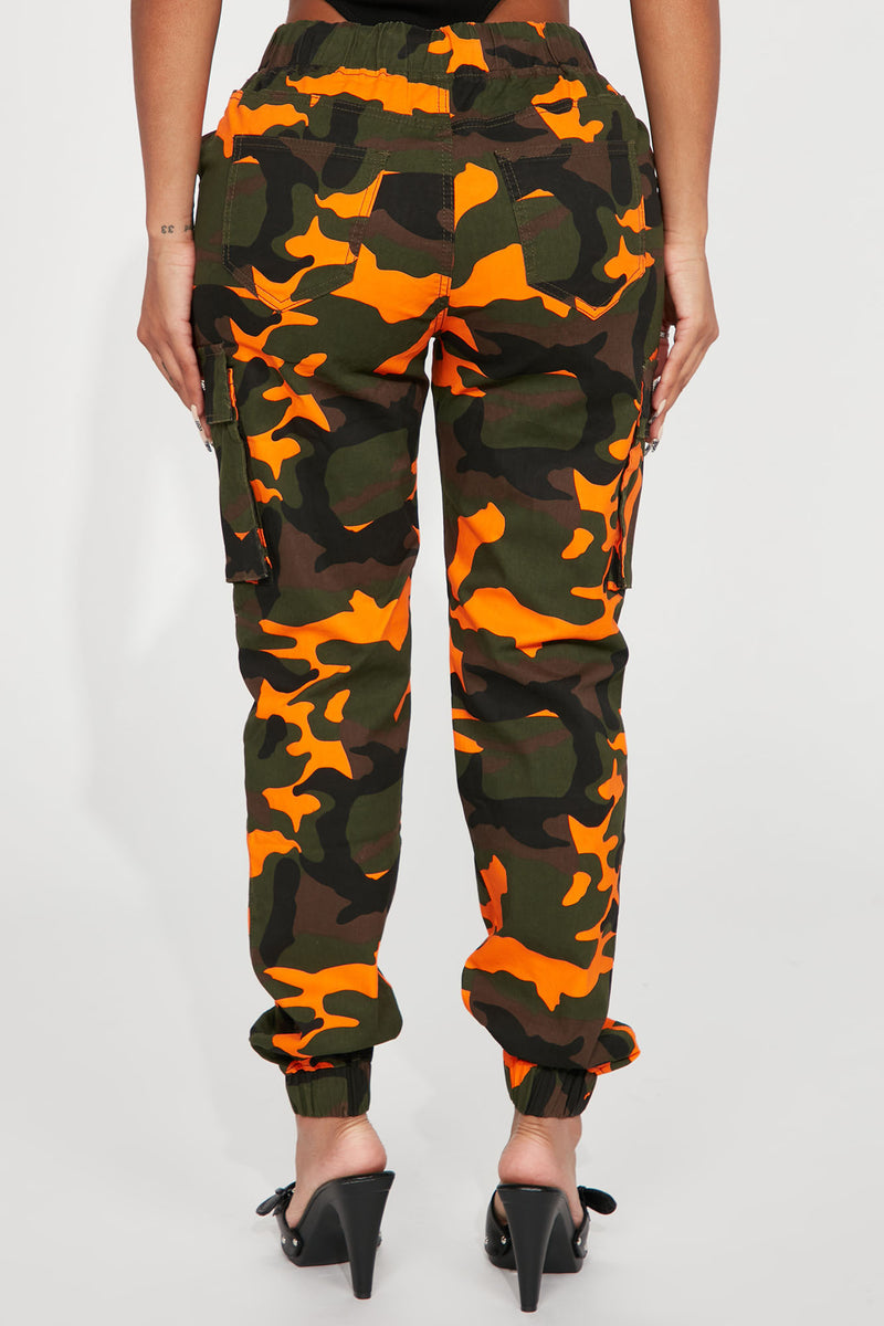 Fashion nova orange camo pants outlet