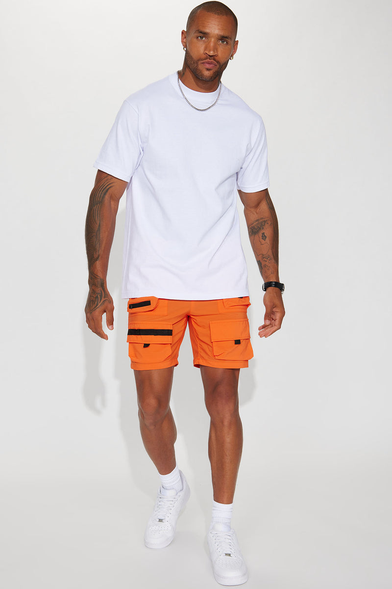 Orange shorts on sale outfit mens