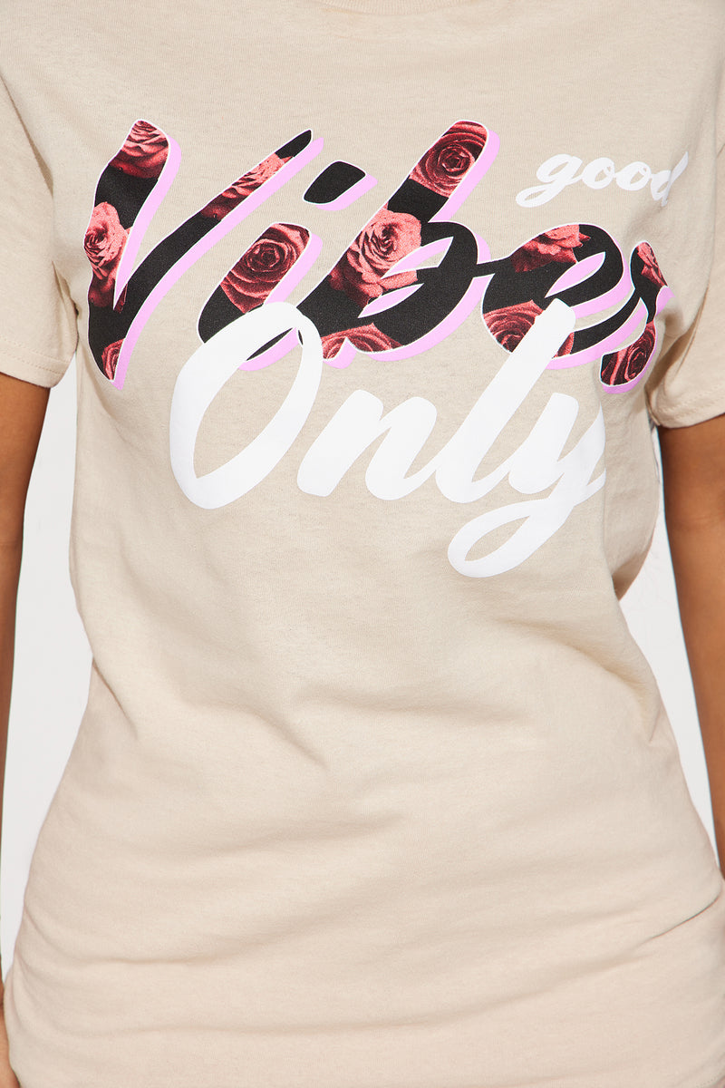 Good Vibes Only Graphic Tee Sand