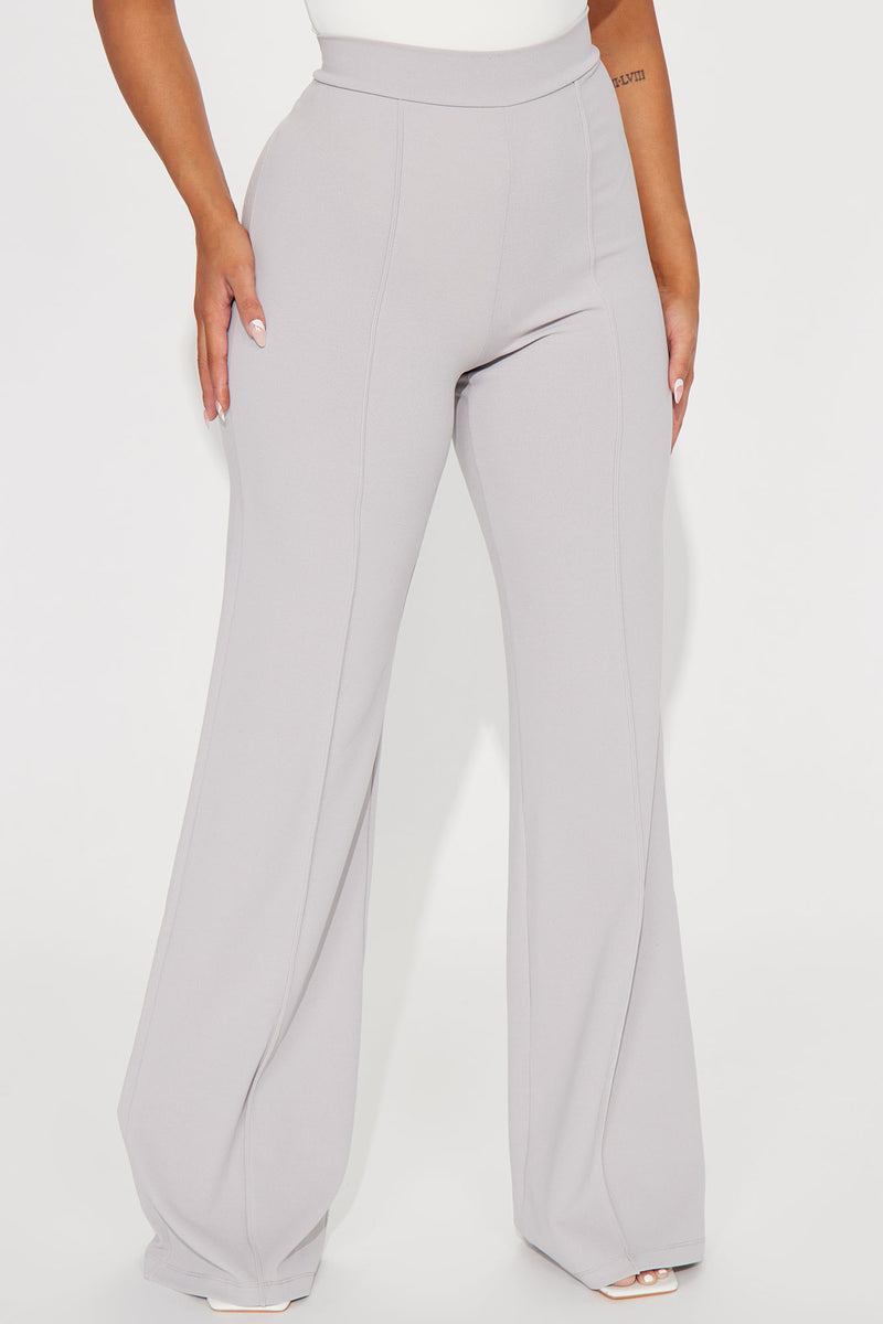 Fashion nova victoria deals high waisted pants