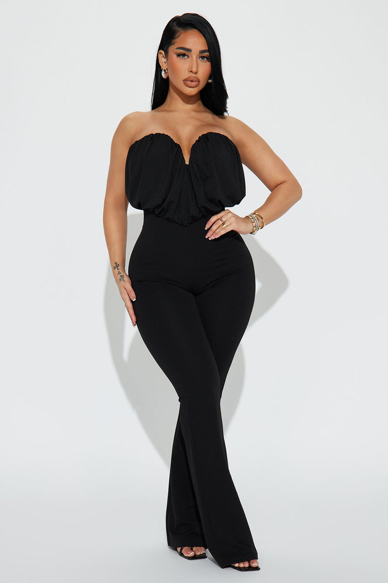 Fashion nova plus hot sale size black jumpsuit