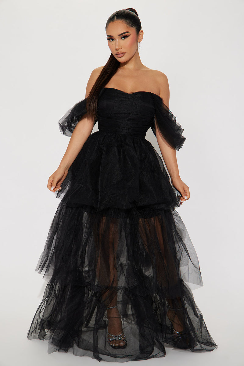 Fashion nova off the tulle gown clearance