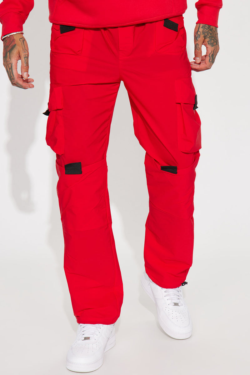 Red cargo pants hot sale fashion nova
