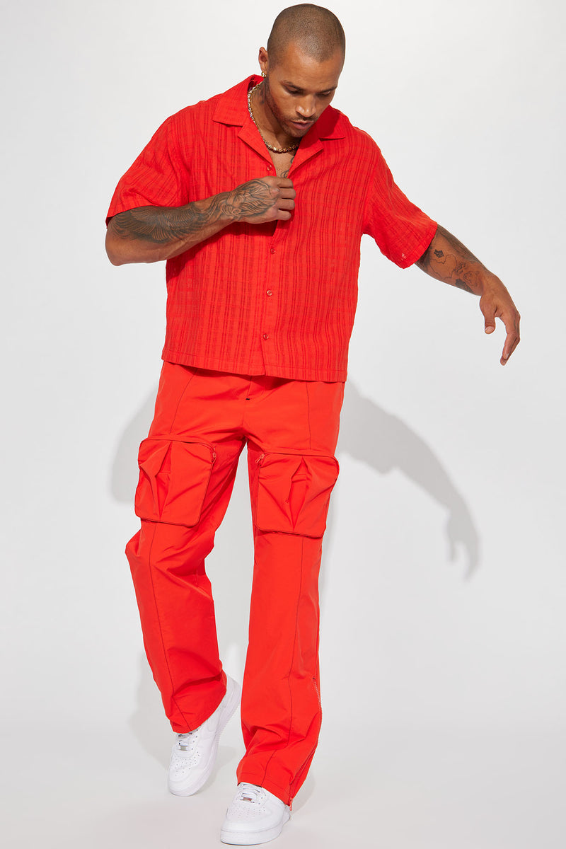 Red cargo pants fashion sales nova