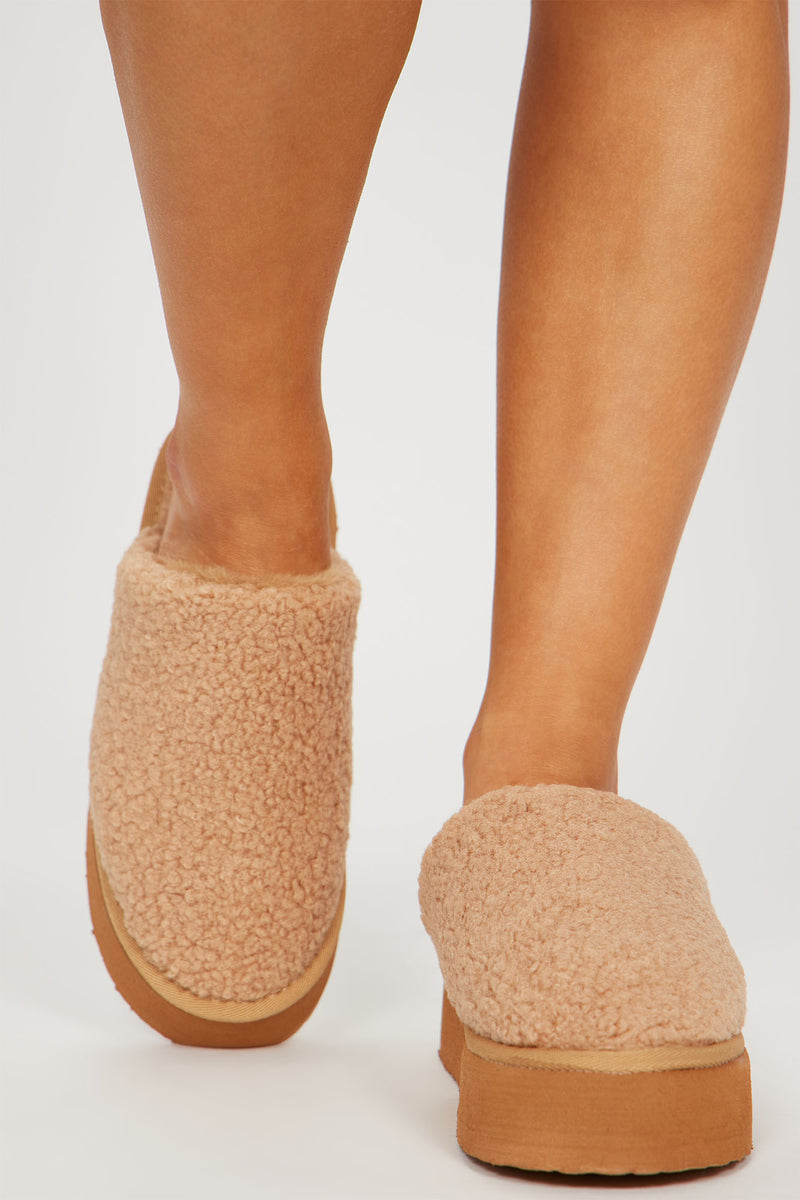 Fashion nova ugg slippers new arrivals