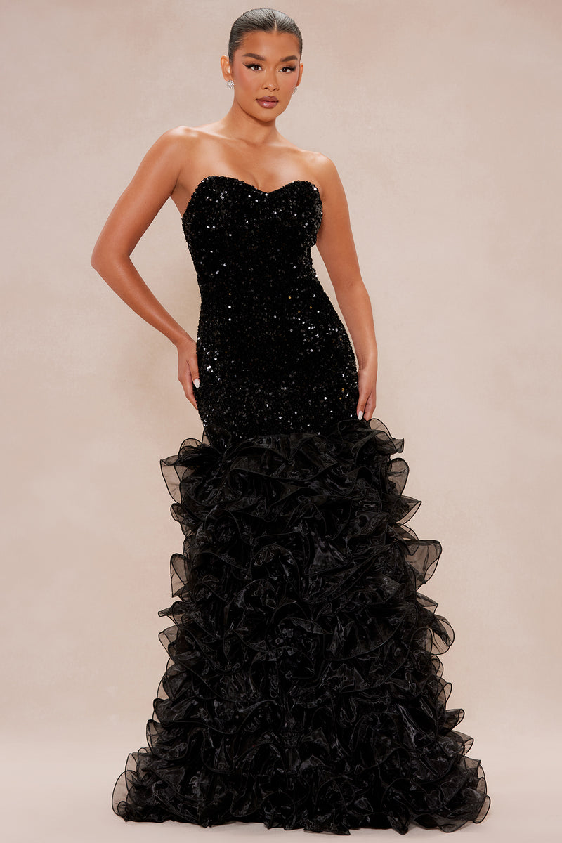 lady black tie nova gown