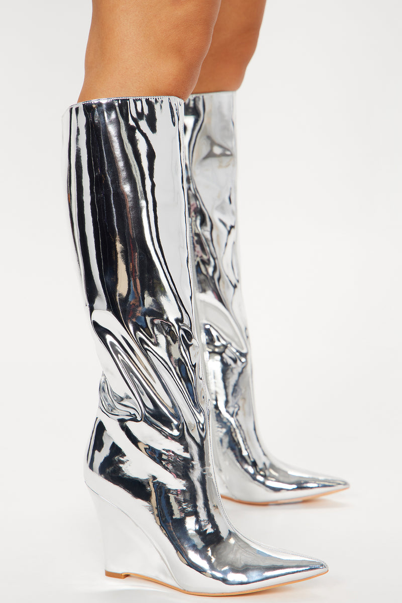 Silver sales patent boots