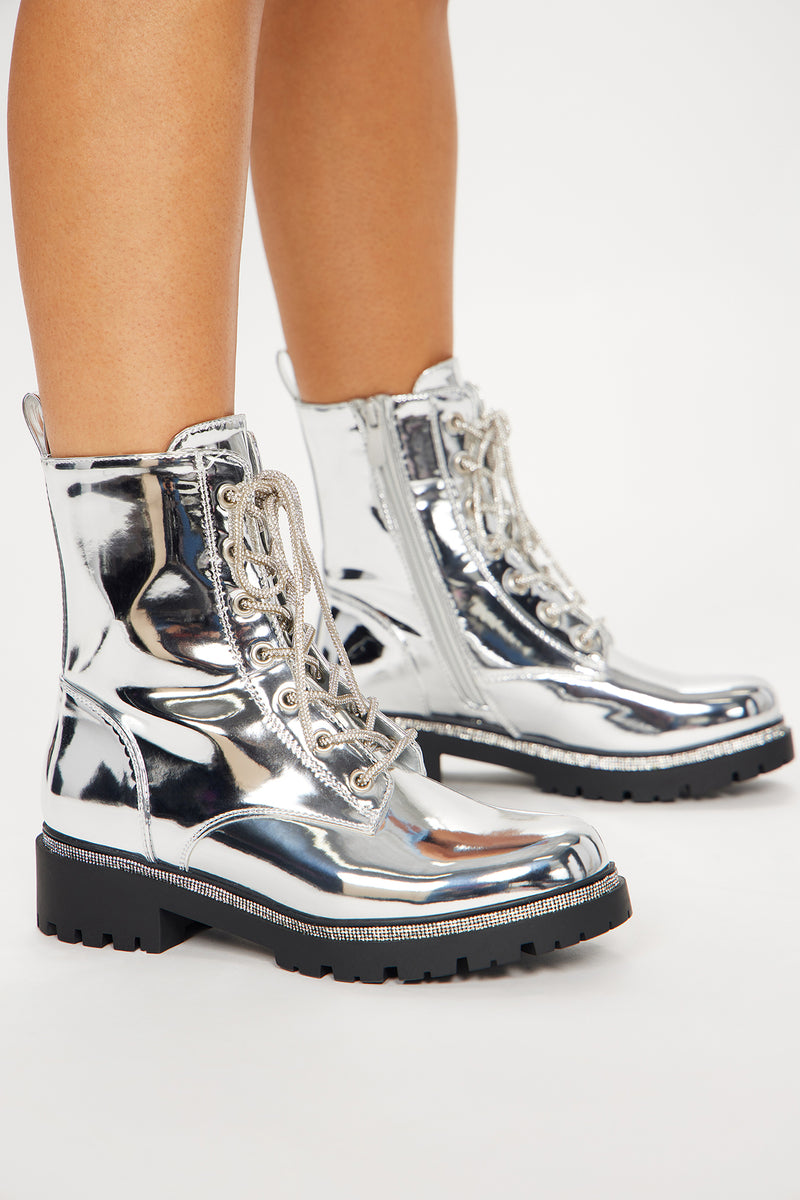 Silver combat boots outlet