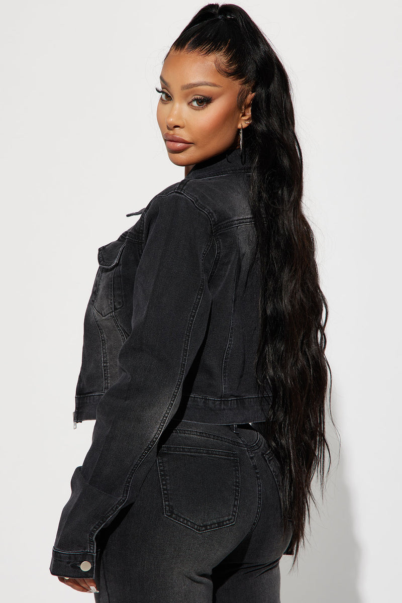 Black denim hot sale jacket fashion nova