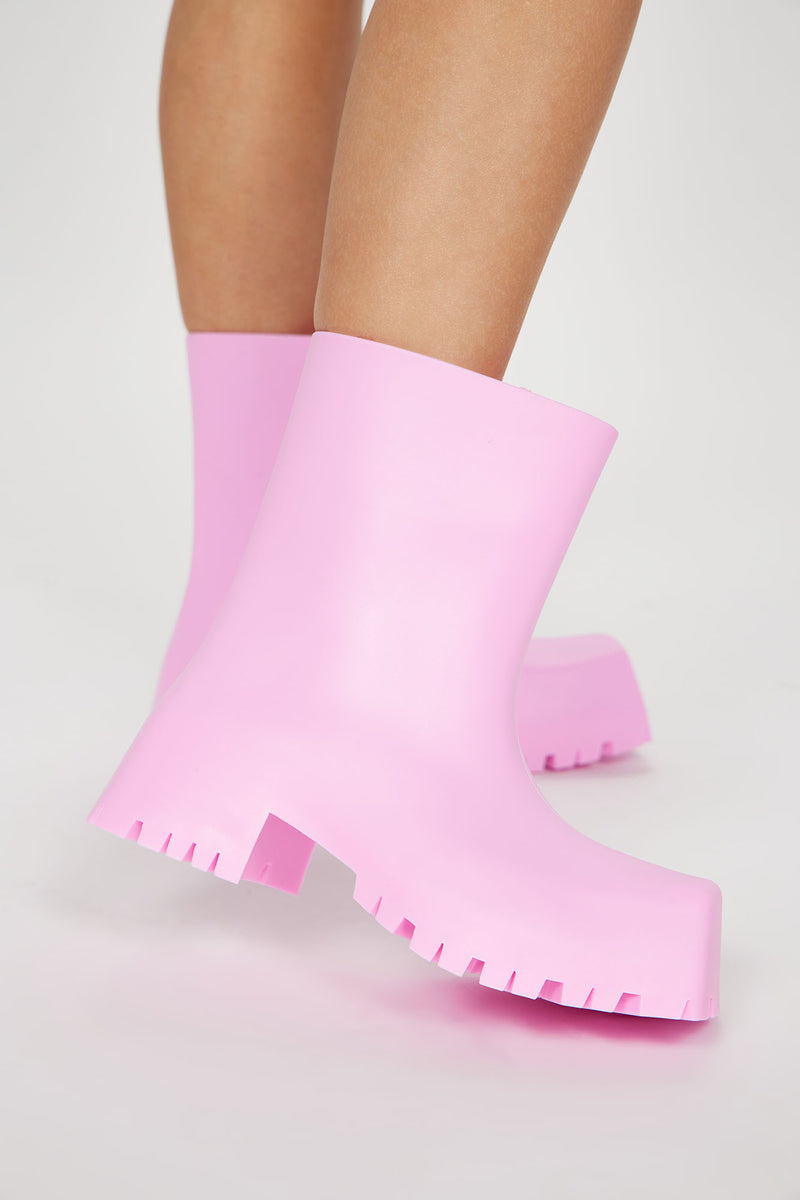 Fashion nova rain boots outlet