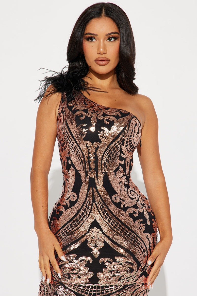 Black dress top with rose gold