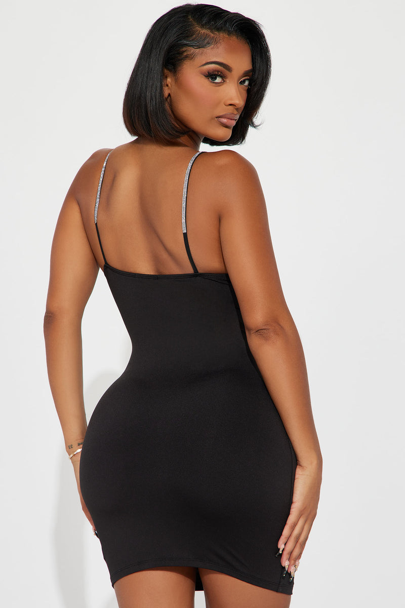 Black bodycon dress fashion nova shop