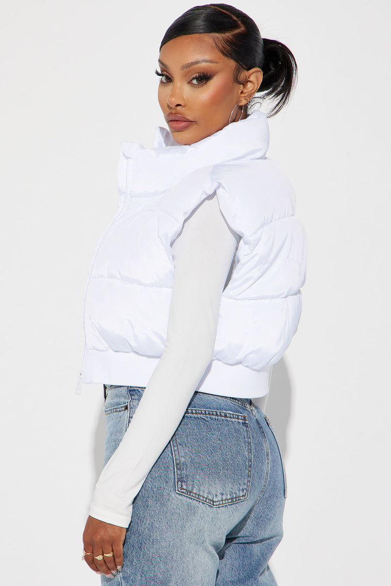 women's white puffer vest