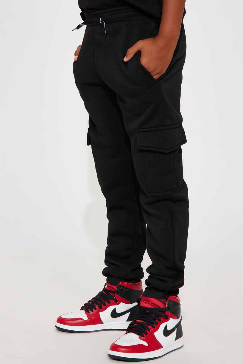Cj hotsell black joggers