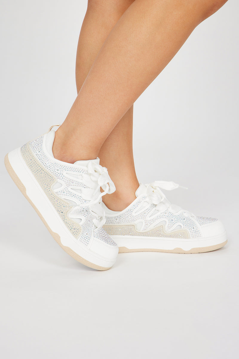 Fashion nova white sneakers hot sale