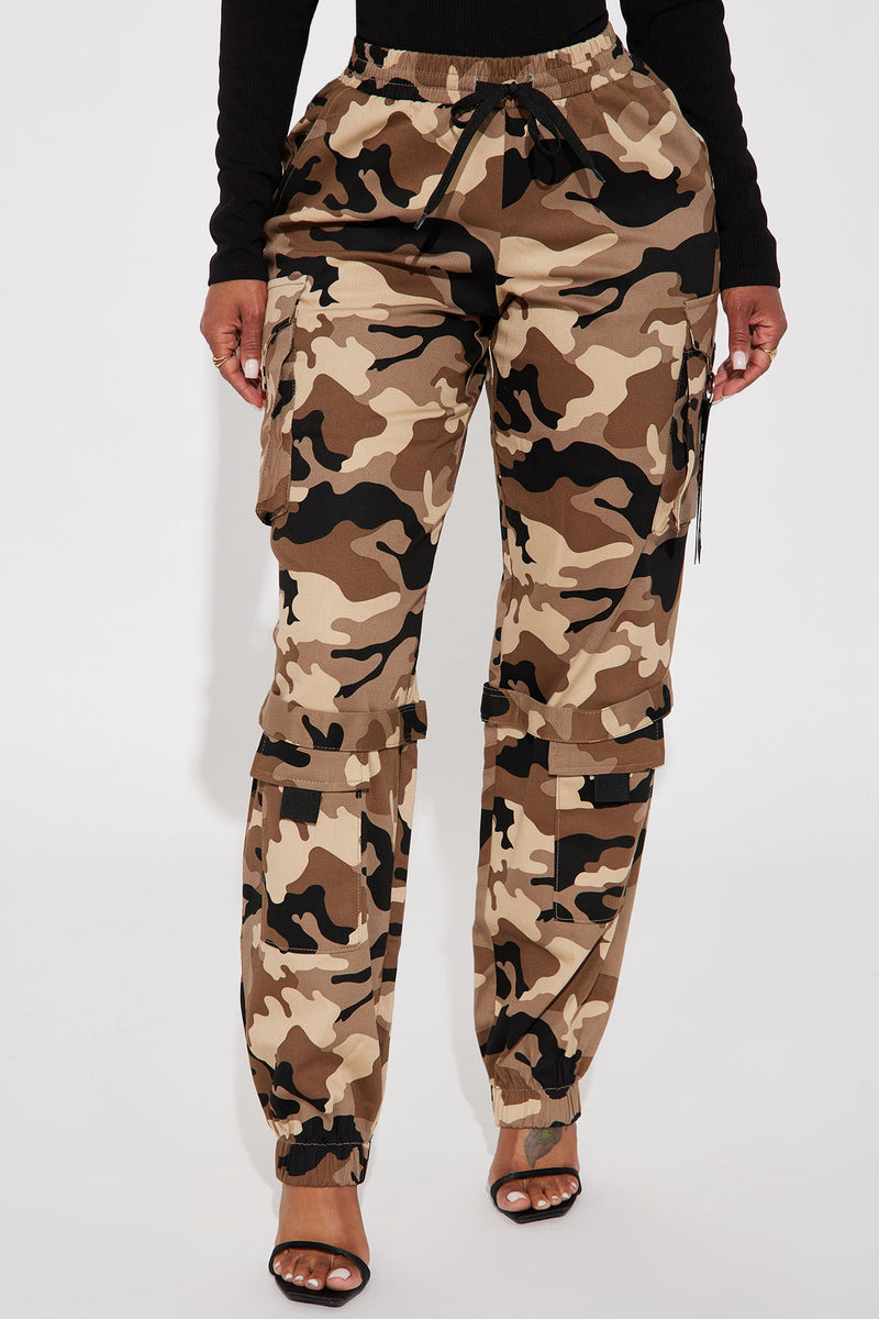 Fashion nova camo joggers clearance
