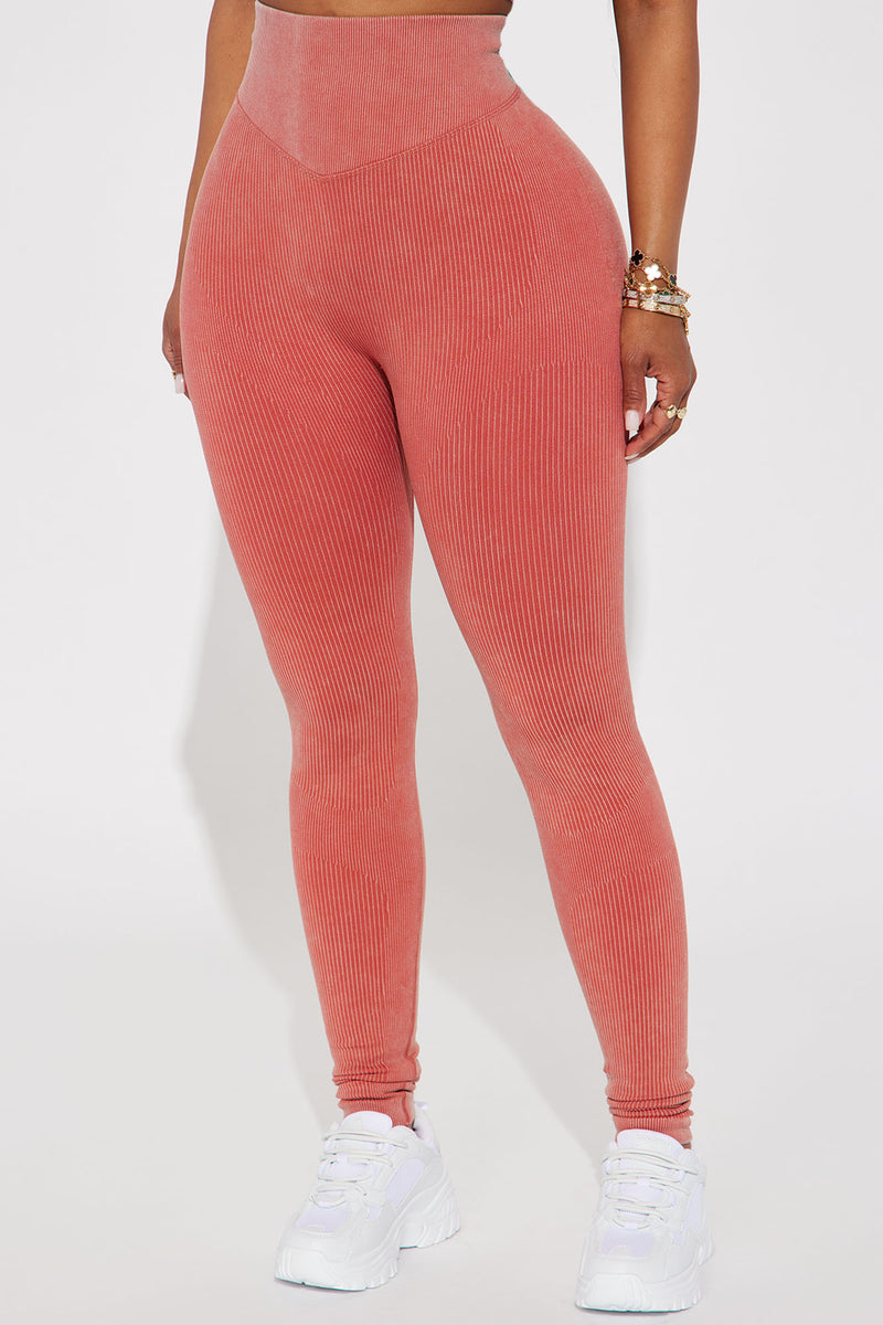 Rise Seamless Ribbed Active Legging Rust