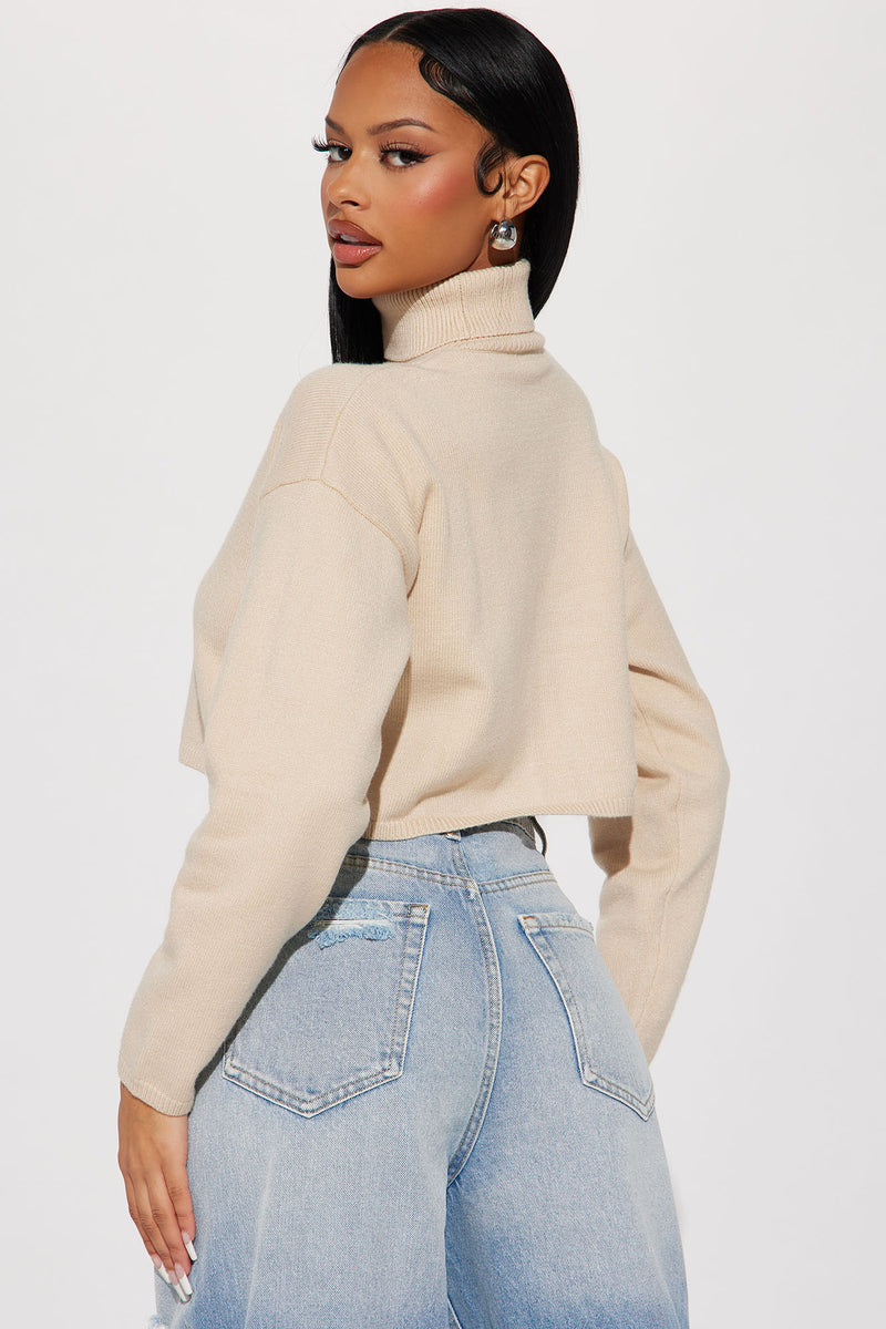 Cream cropped hot sale turtleneck sweater
