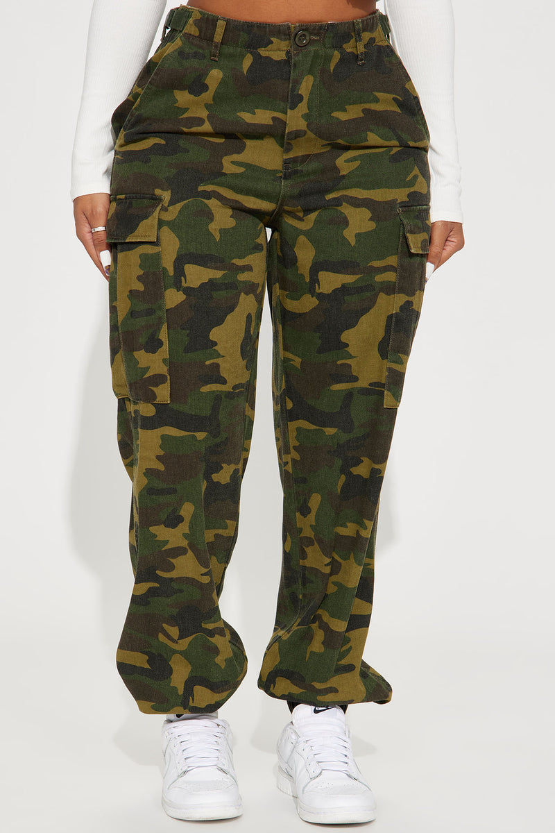 Fashion nova clearance pink camo pants
