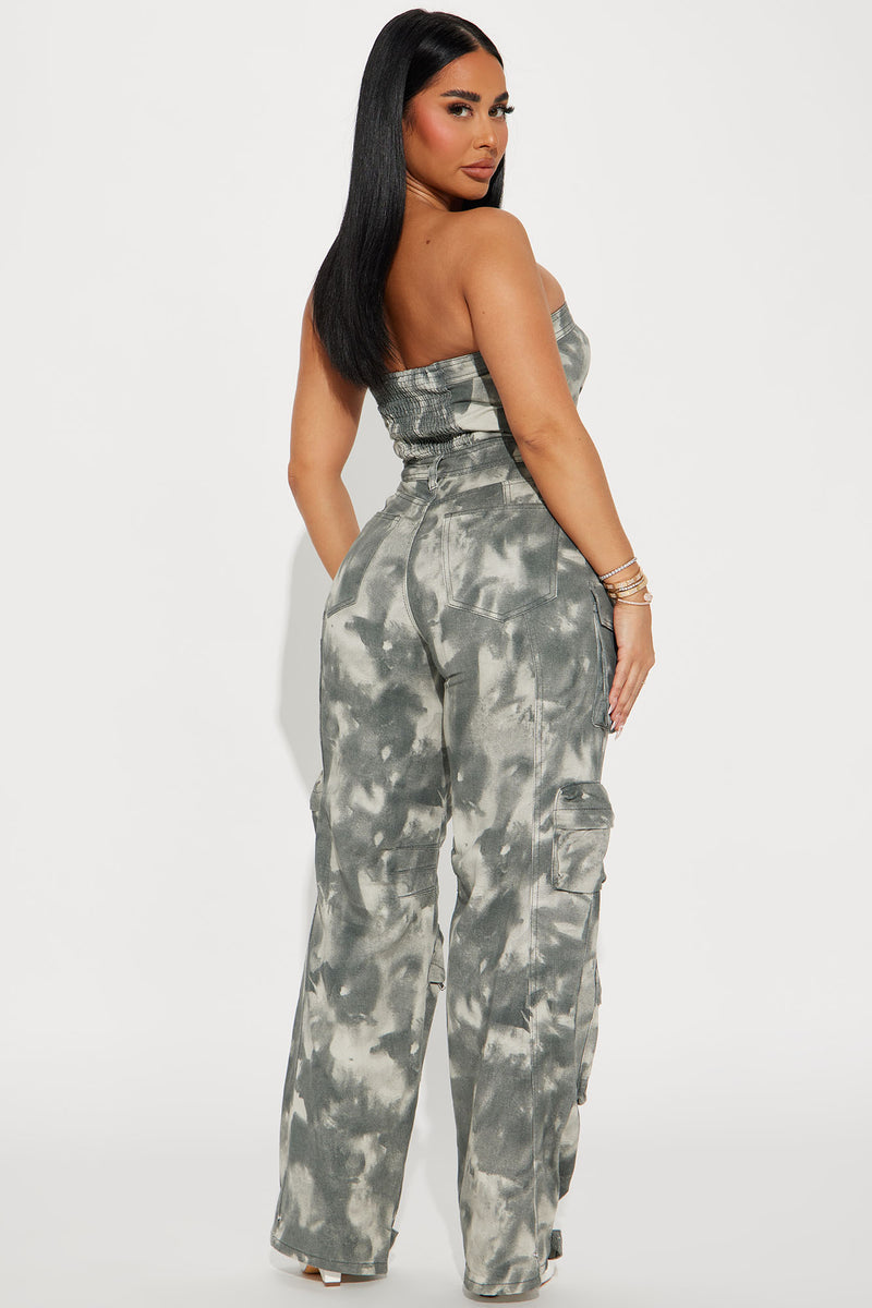 Camouflage jumpsuit missguided on sale