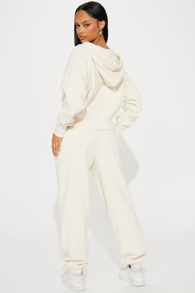 Stayin' In Sweatsuit Cream Fashion Nova, Matching Sets Fashion Nova
