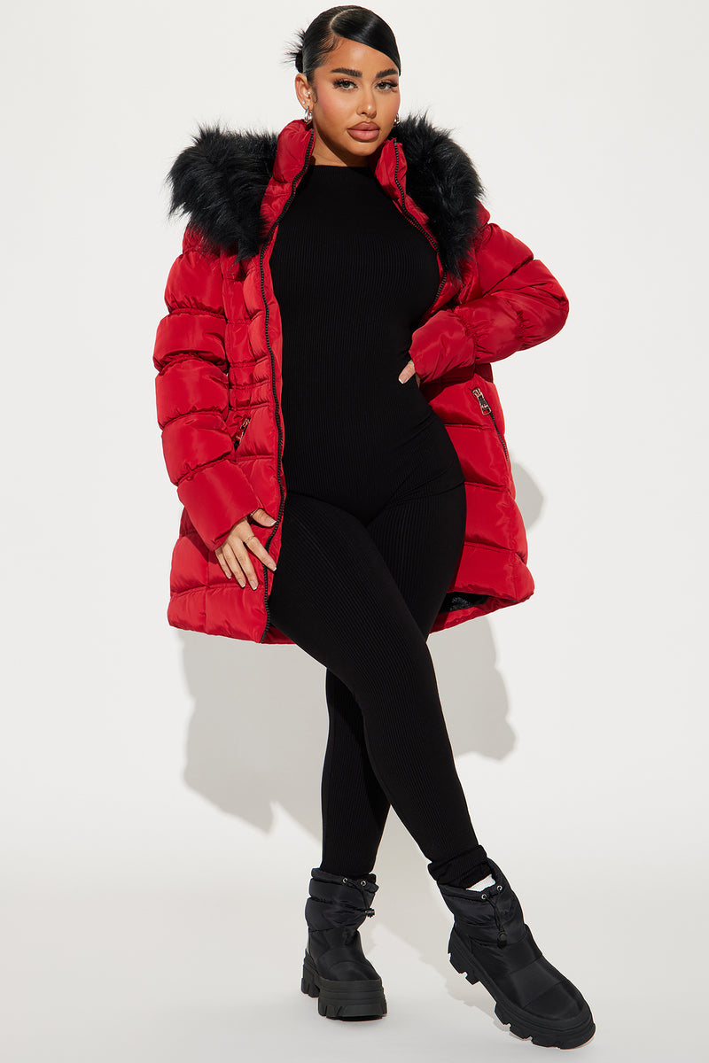 Red puffer coat clearance with black fur hood