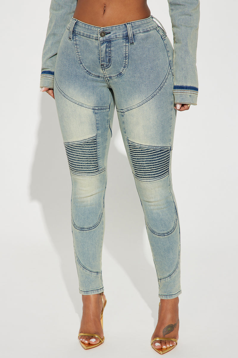 Fashion nova moto hotsell jeans