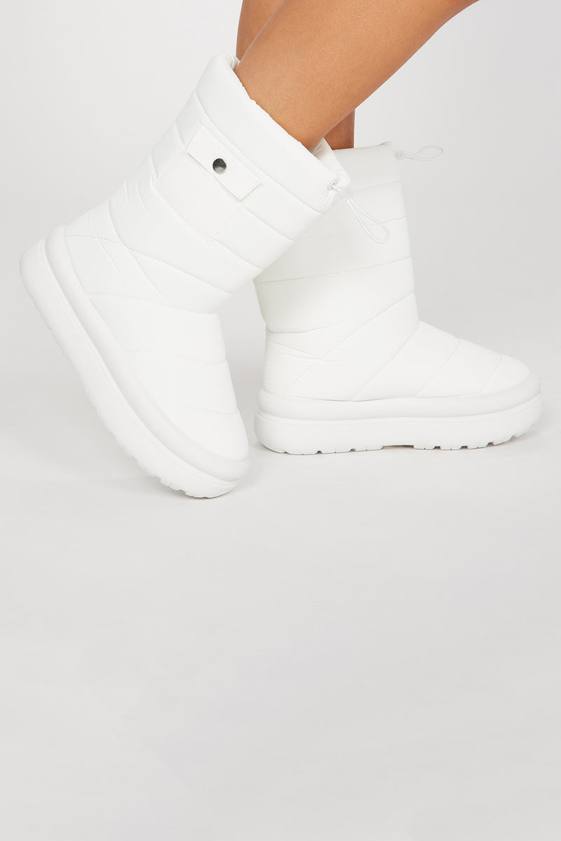 Fashion nova winter 2025 boots
