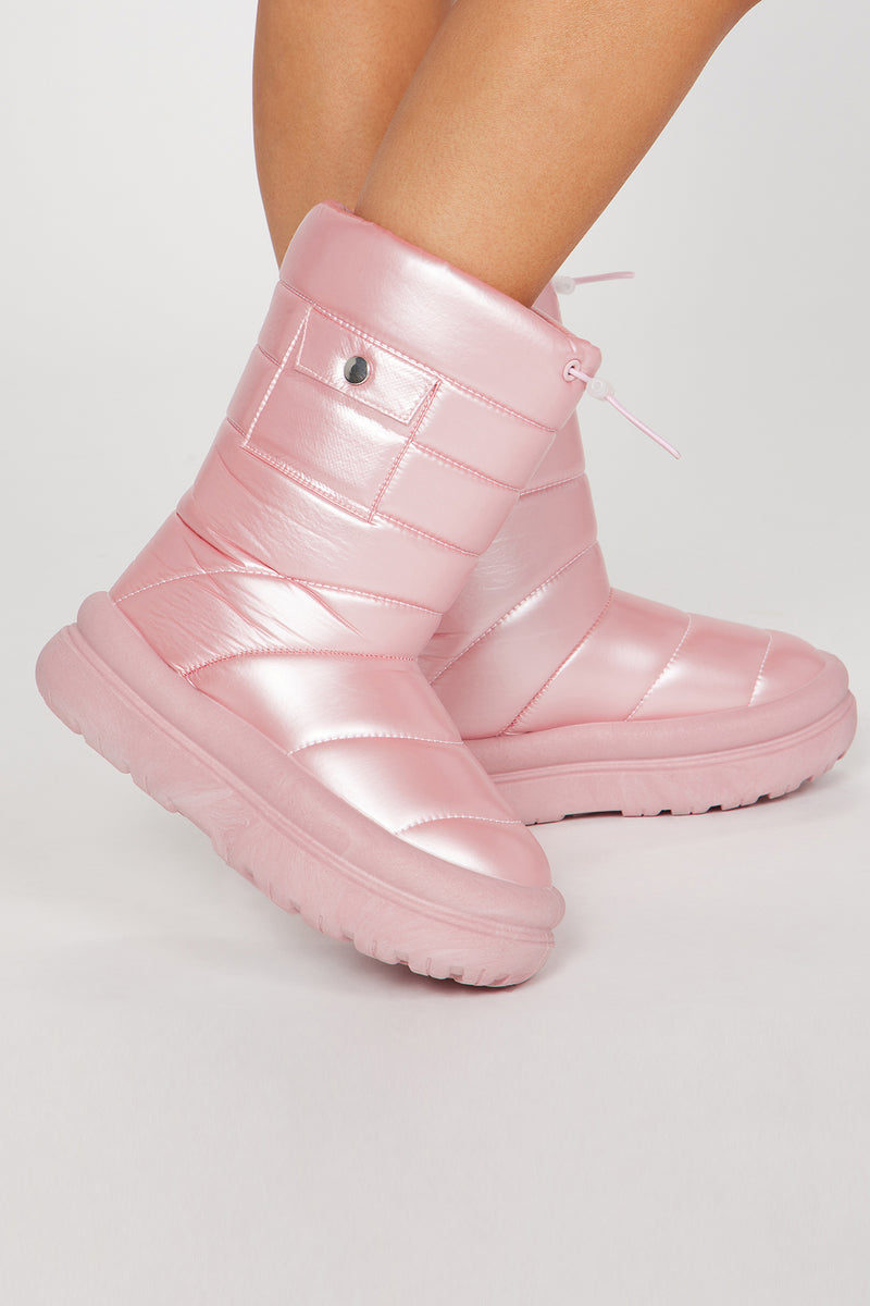 Ugg pink snow 2025 boots