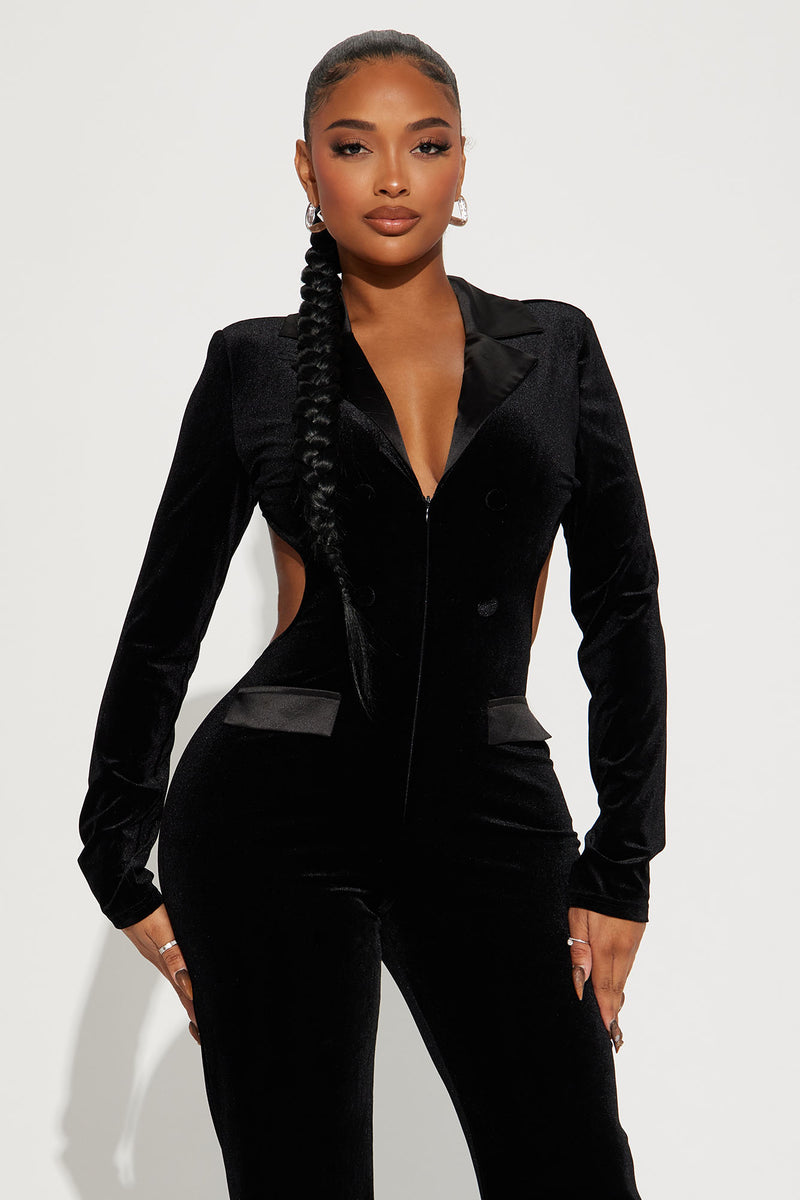 Black velvet jumpsuit deals long sleeve