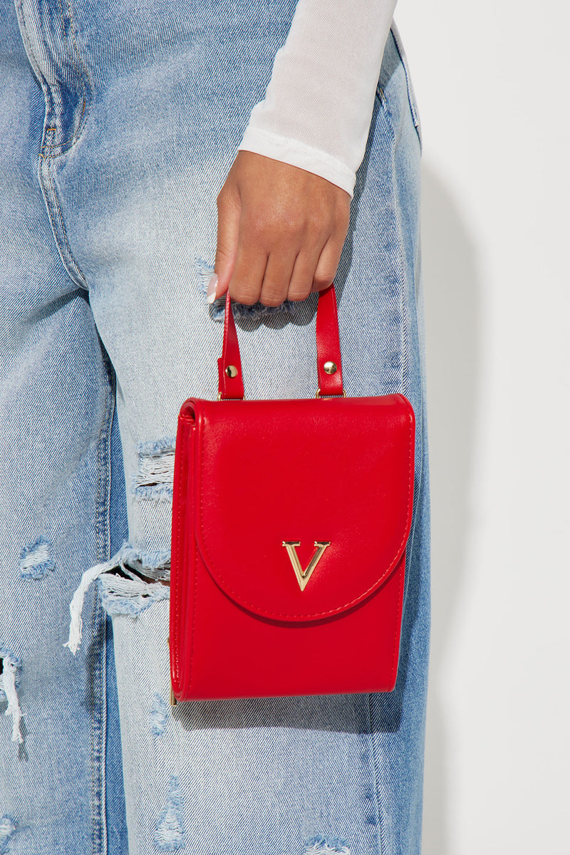 Red purse fashion nova on sale