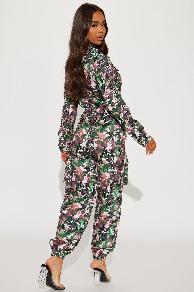 Camouflage hot sale jumpsuit missguided