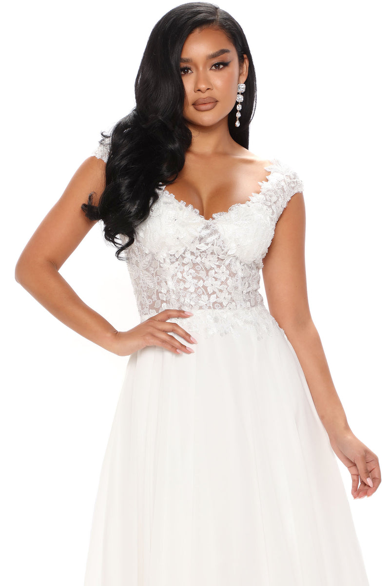Fashion nova top wedding dress