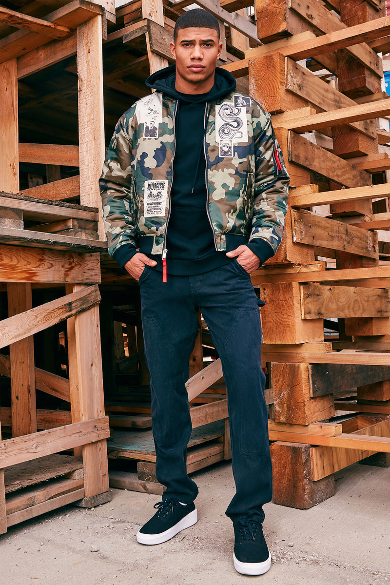 Camo bomber jacket top outfit