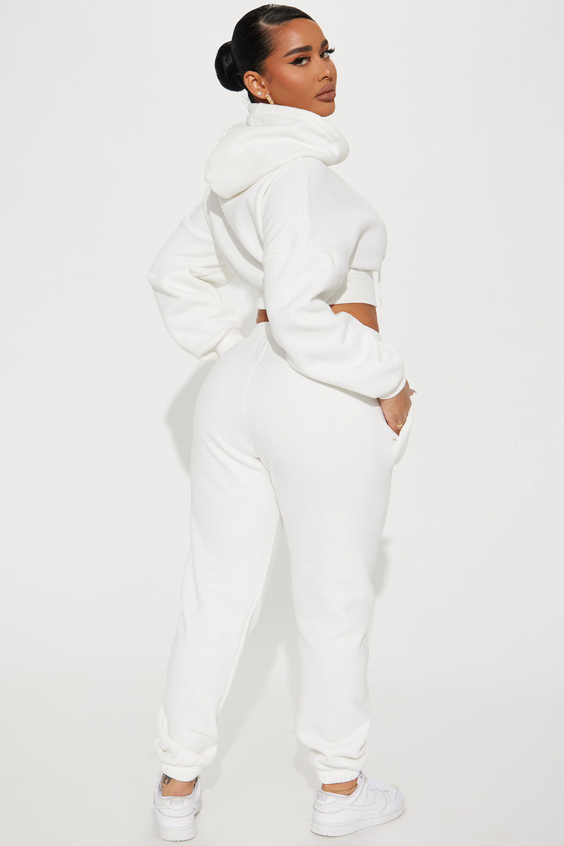 White cotton hotsell jogger set