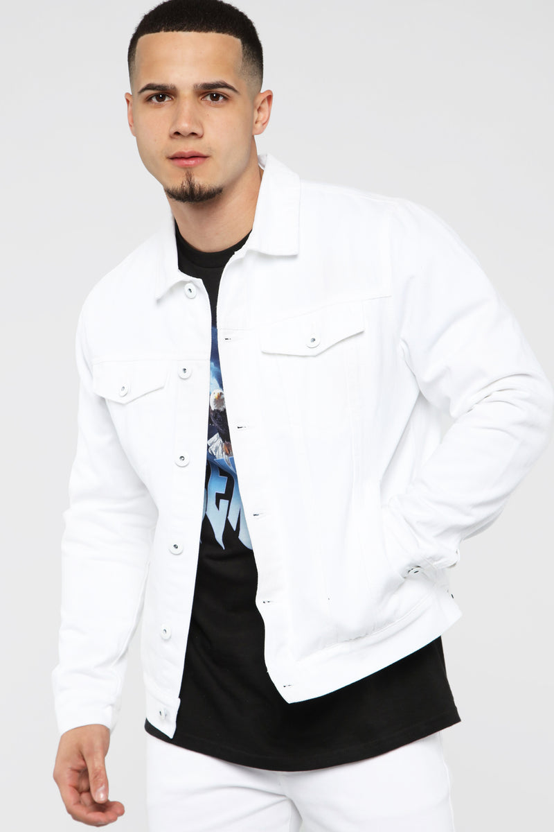 White jean jacket sales fashion nova