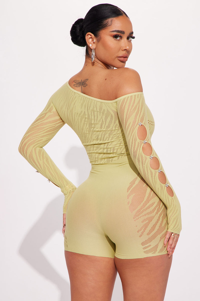 Fashion nova jumpsuits and sales rompers