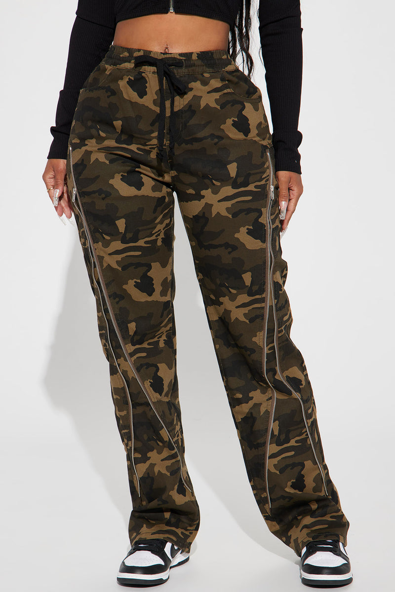 Camo pants fashion nova store