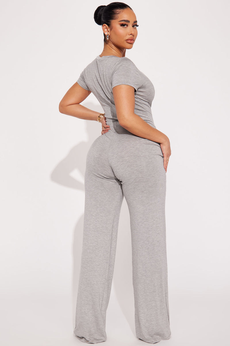 Grey jumpsuit fashion nova hotsell