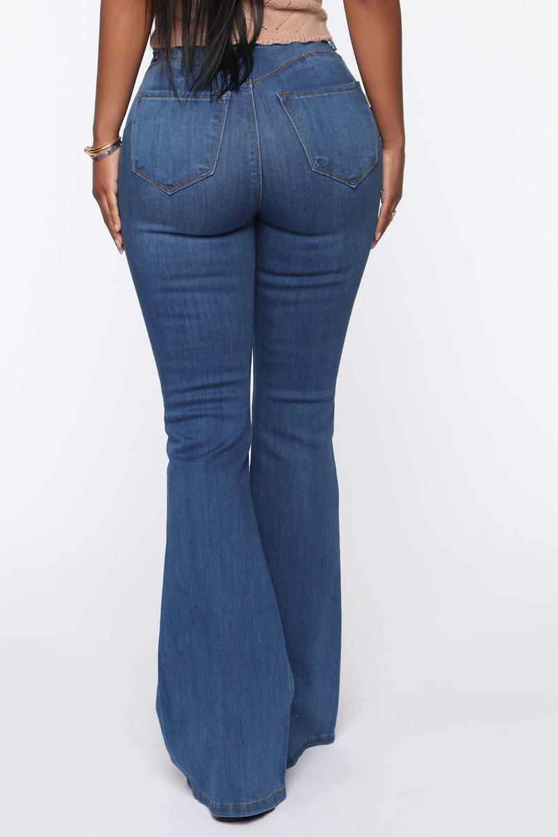 Fashion nova cheap bell bottom jeans