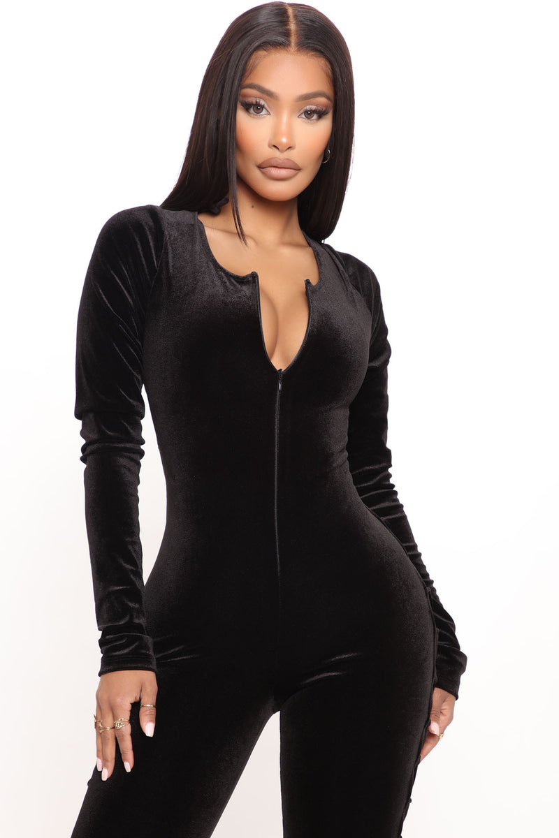 Fashion nova sales velour jumpsuit
