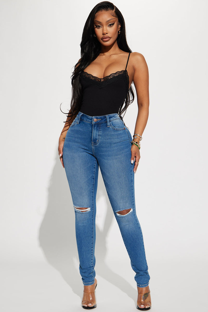 Fashion nova mid rise 2025 jeans