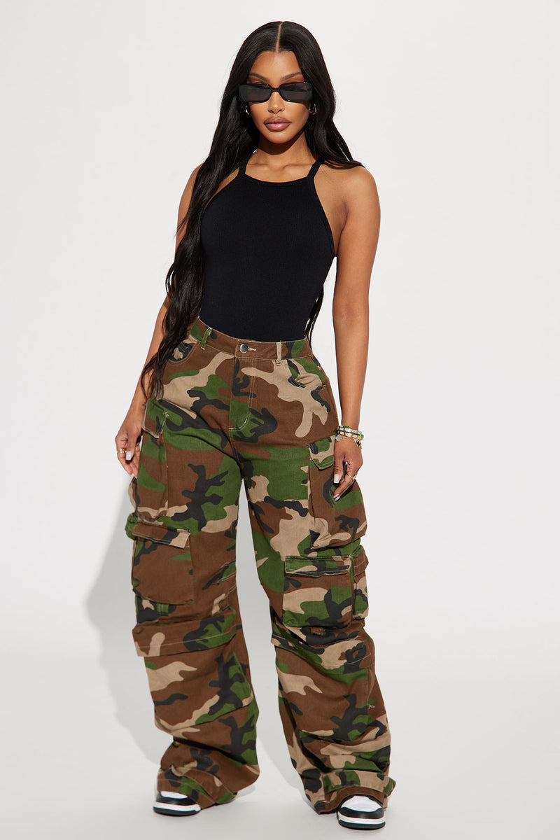 Camo cargo pants clearance women's fashion nova