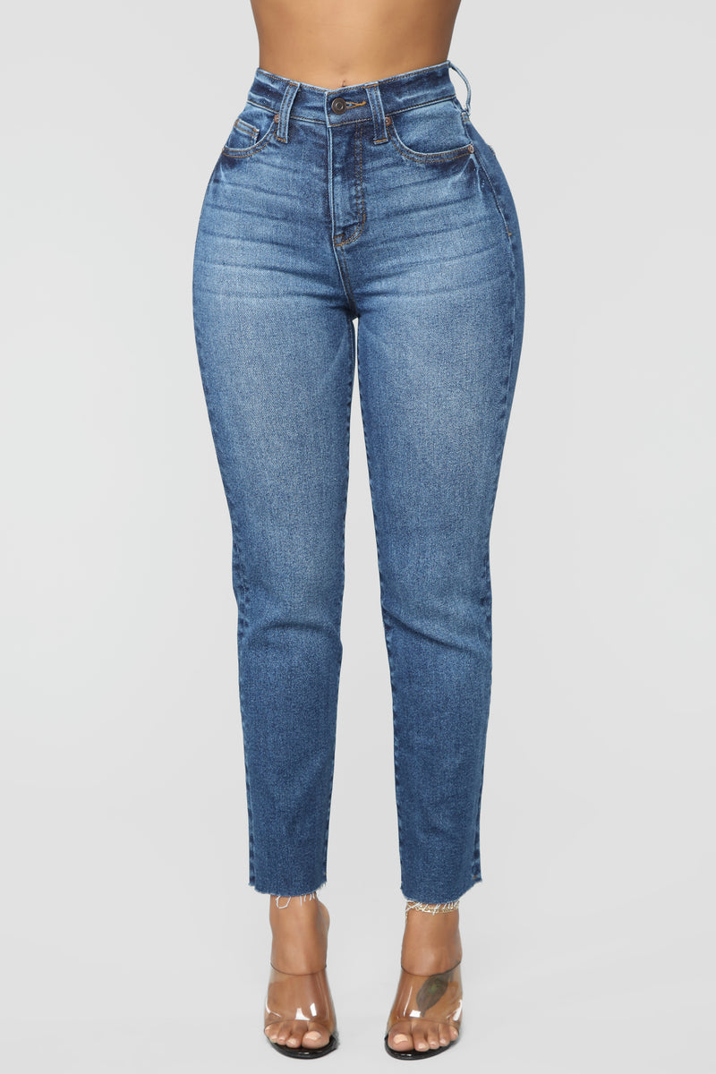 Fashion nova mom outlet jeans